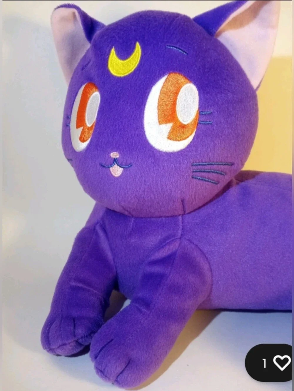 Sailor Moon official luna